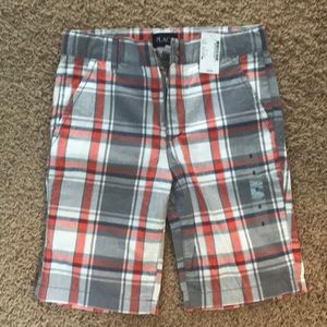 NWT Children’s Place boys shorts